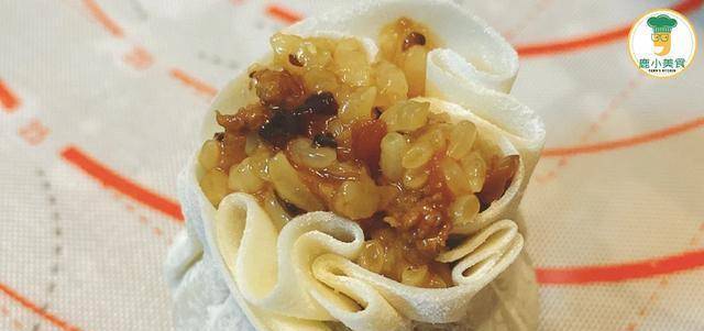 做法|花几分钟,学会糯米烧麦的做法,香糯咸鲜,做一盘解决一周的早餐