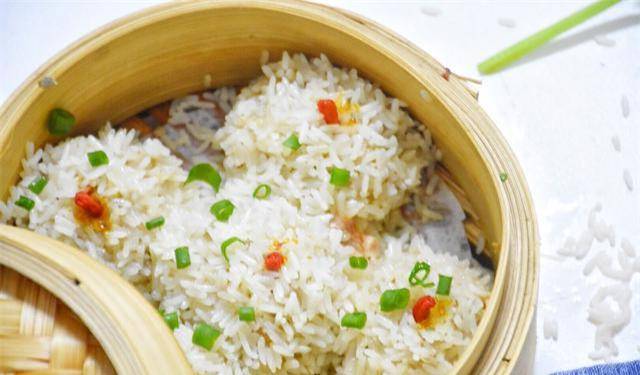 糯米丸子怎么做不粘手 a6f4eafe3bc145f599e571a3ea436144.jpeg