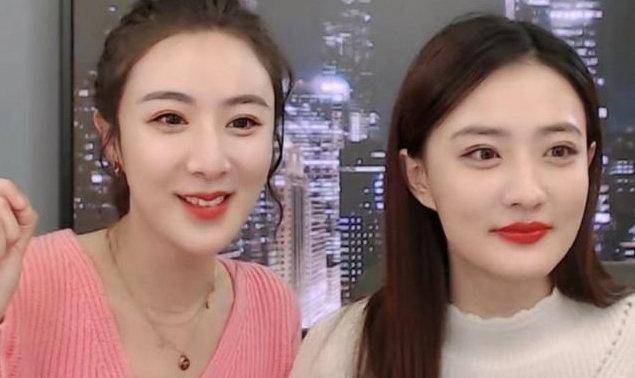 毛衣 网红和明星的差别也不大，薇娅和徐璐同穿毛衣，看不出谁是明星