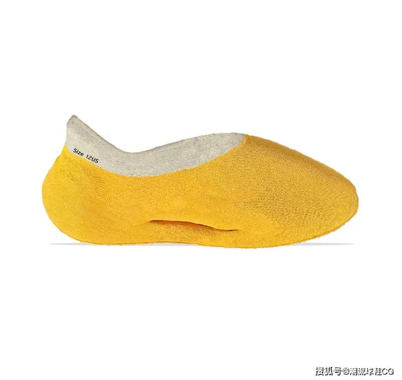 理念 Ye新鞋又火了,洞洞鞋套袜子带齿轮外底!