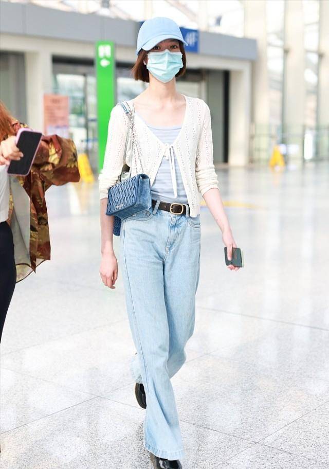 设计 女孩子对针织衫爱不释手,穿搭起来显瘦而又显气质,太有吸引力