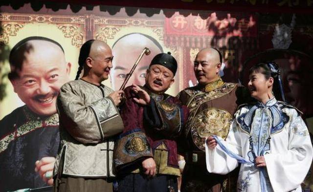 张铁林|娱乐圈“皇帝专业户”,陈道明VS张铁林,你喜欢哪个皇阿玛?