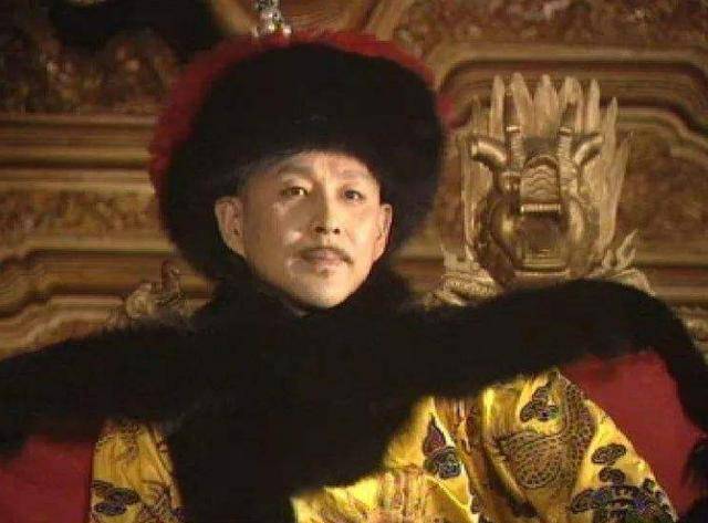 张铁林|娱乐圈“皇帝专业户”,陈道明VS张铁林,你喜欢哪个皇阿玛?