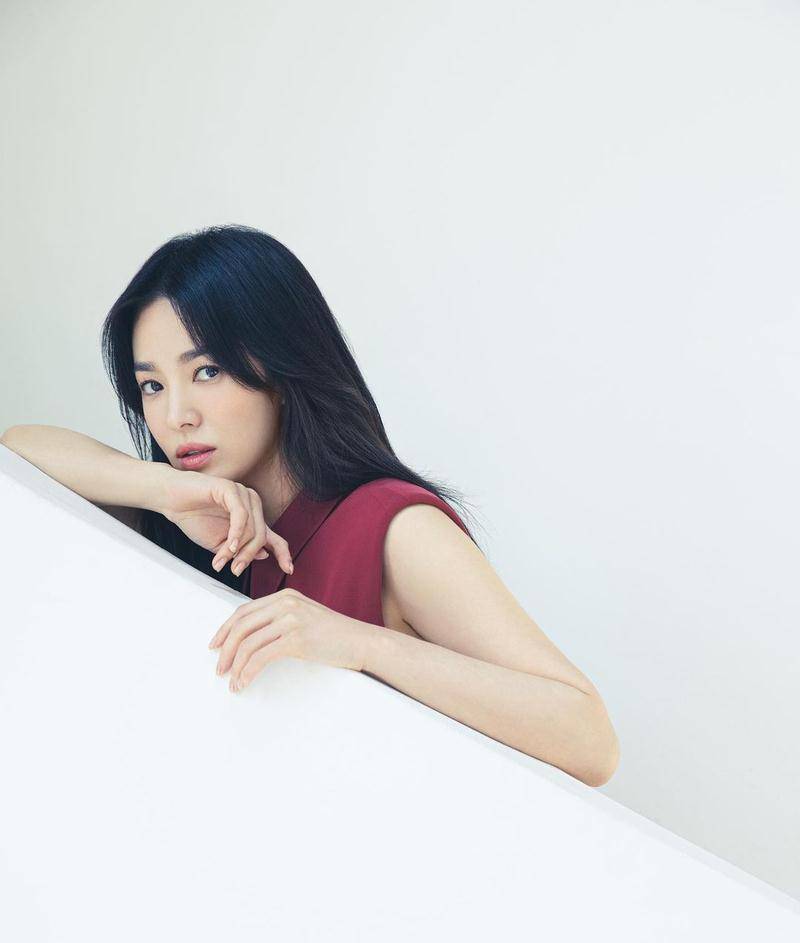 因为|红太久不知压力为何物，宋慧乔端坐顶层看风景，真心话语少人听