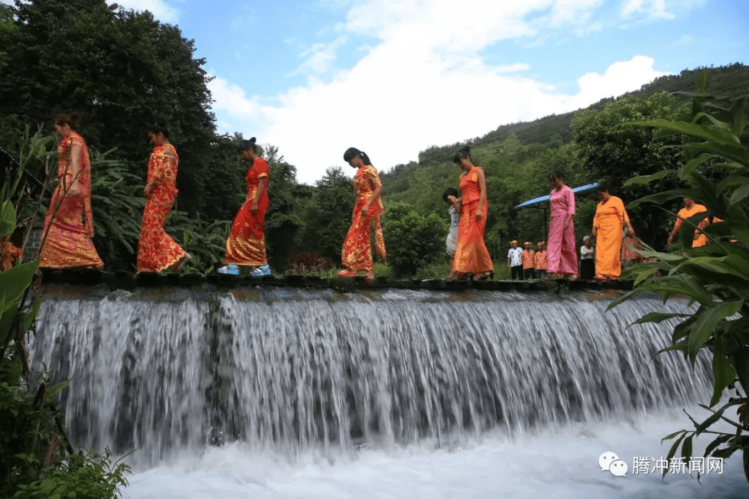 节日|腾冲低温温泉——坝派巨泉