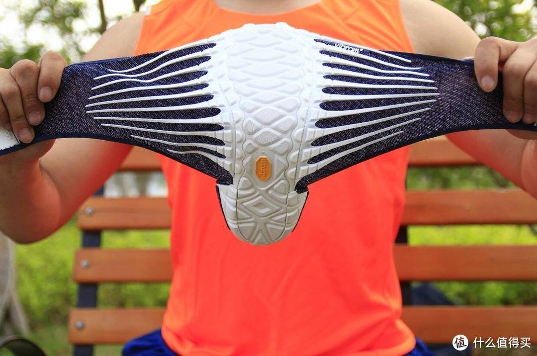 爱好者 这双五指鞋，街上回头率超高