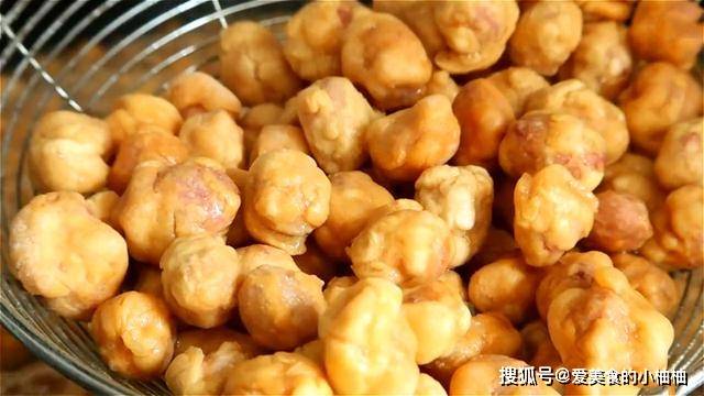 做法|花生米加2个鸡蛋,没想到这么好吃,外酥里脆,当零食下酒都可以