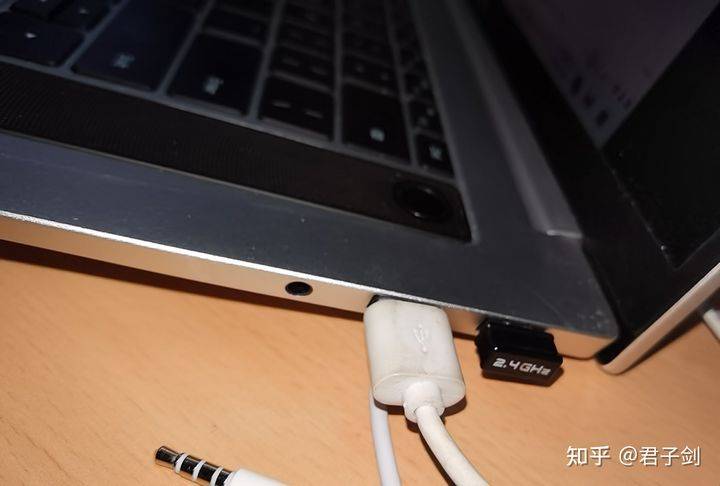 什么叫墨水屏 9de82d5f00ac43cf957d64b43aeb474d.jpeg