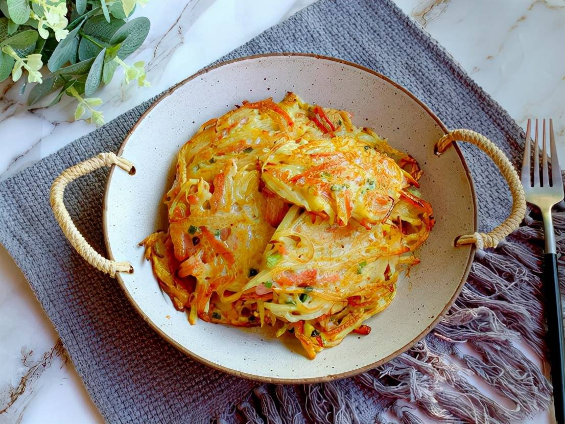 生活|软糯好吃的早餐土豆饼,简单又惊艳,简直不要太好吃