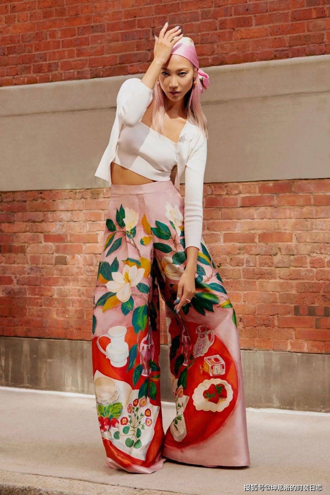 Soo Oscar de la Renta 2022春夏 把春天穿在身上