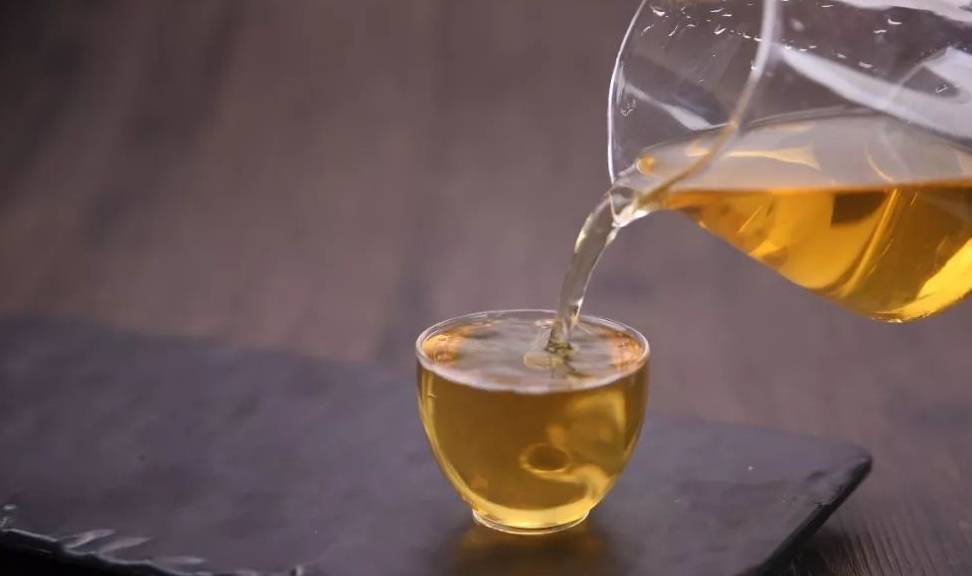 因为|早起后,记住“三个三”,晚睡前,做到“四个要”,更健康长寿!