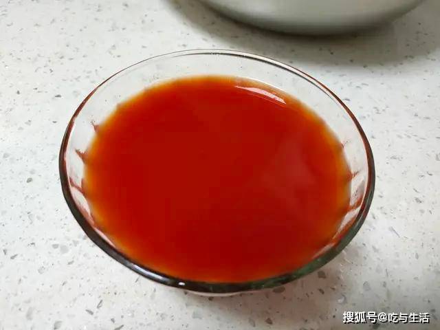 食用油油温对比 2d00e6a2e04e45439cf2d5c8b401e51d.jpeg