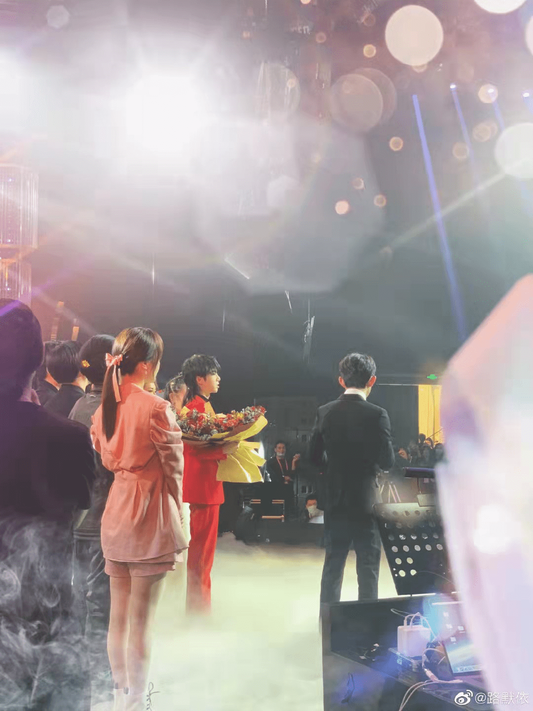 生活|祝华晨宇出道八周年快乐！宇你同行，一路奉陪！