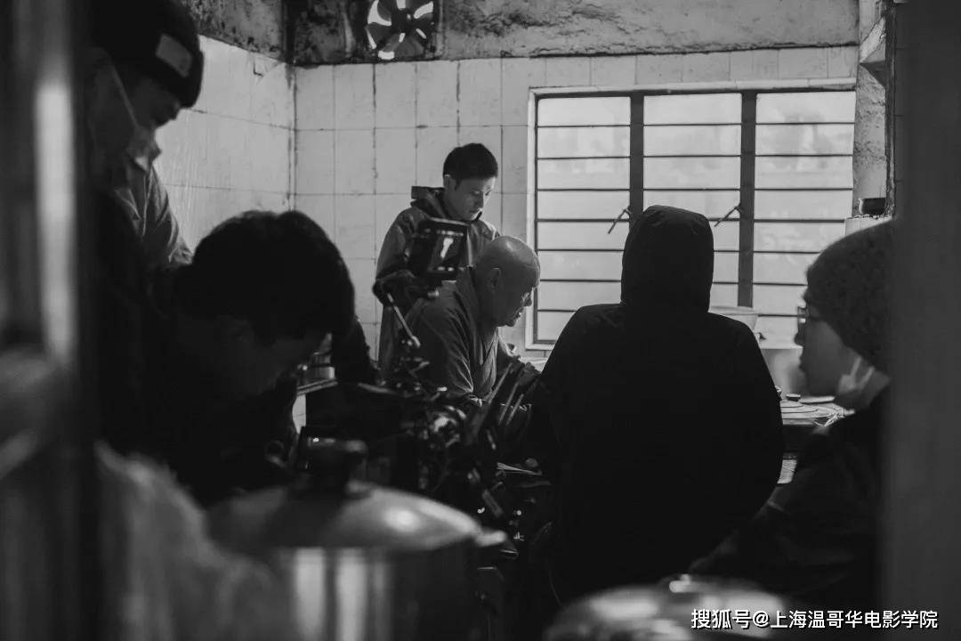 生命|李明洋：《舍利》获奖后，我在积累全新的生命体验 | SHVFS 校友专访