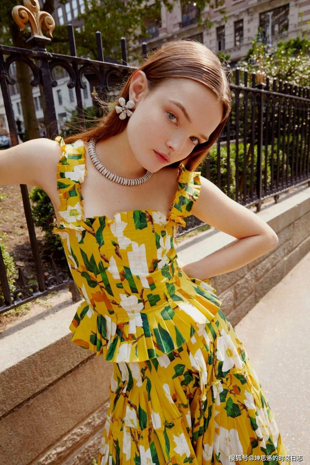 Soo Oscar de la Renta 2022春夏 把春天穿在身上