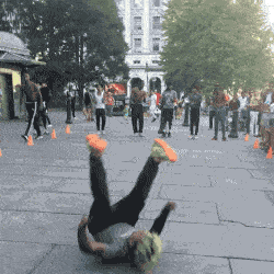 搞笑GIF：讓你們感受一下 單身30年的大師級手速 搞笑整蠱 第28张