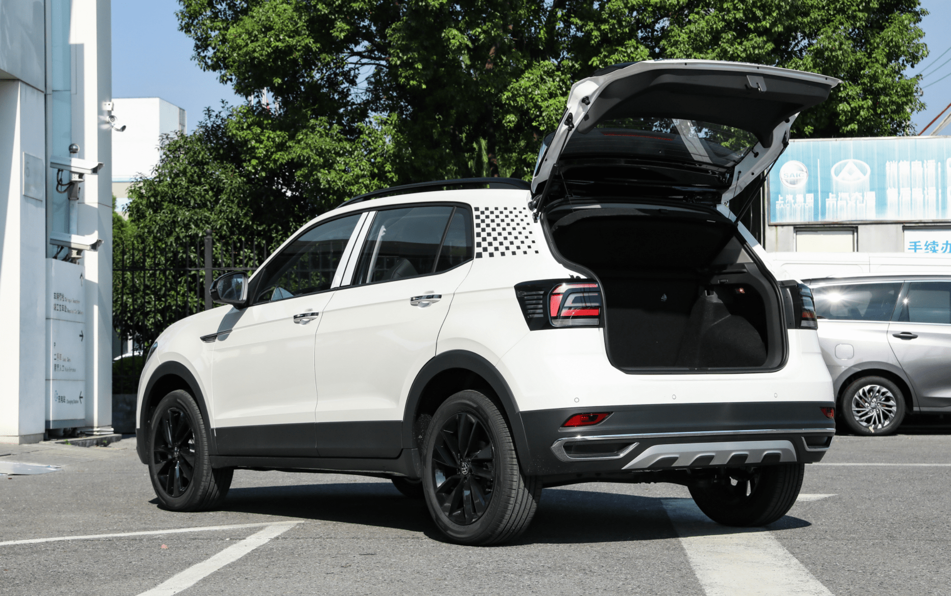 大众新款途铠到店实拍配置升级加量不加价