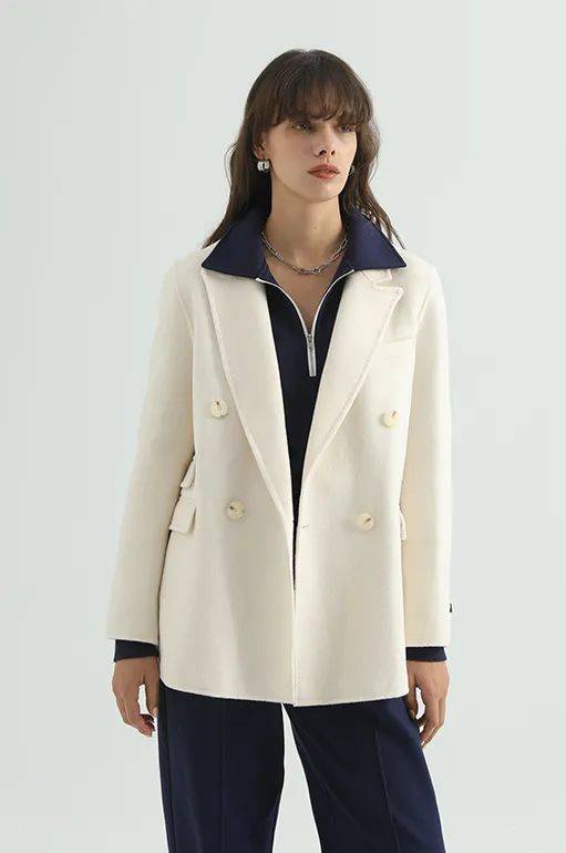 设计 秋天外套里面穿什么?这4种经典内搭让你一直美下去！