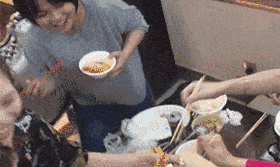 搞笑GIF：老婆你快來，我要給你一個驚喜 搞笑整蠱 第15张