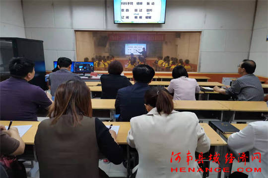 宁陵县教体局局长高毅为学校新学期高质量发展把脉鼓劲