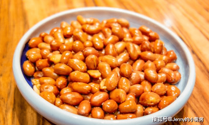 油炸花生米怎么做更酥脆 不要直接炸 多做两步 又酥又脆不回潮 做法