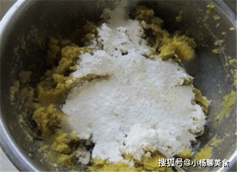 要求|脆皮红薯丸子，香甜可口，外脆里糯，满足孩子对零食的所有要求！