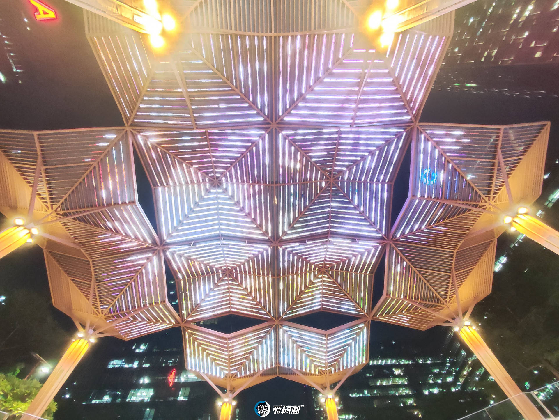 nit|小米Civi评测：我差点就恋爱了