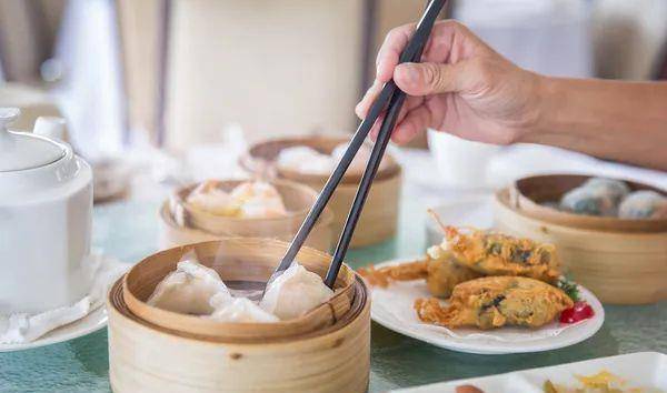 一身|病从口入！你生什么病、活多久，竟和一顿饭有关！看完一身冷汗！