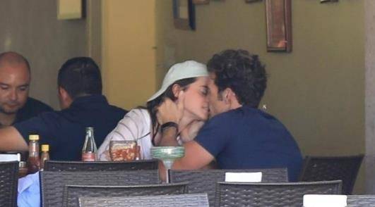 进行 31岁“赫敏”蜕变成女神了,颜值身材好吸睛,走在路上太抢镜了