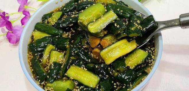 怎样腌辣椒好吃耐存放 db8ed90307444e3baa7b7de9cf04ffef.jpeg