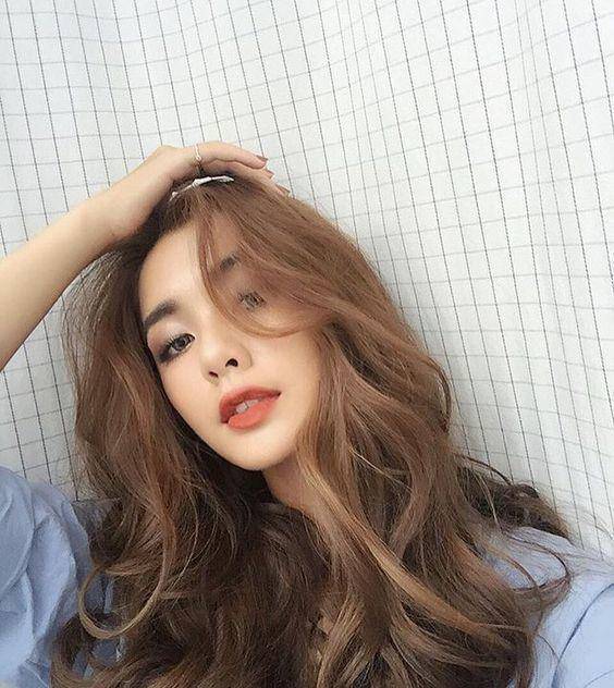 长发这才是显白还不干涩的发色，原来我的头发颜色一直都染错了