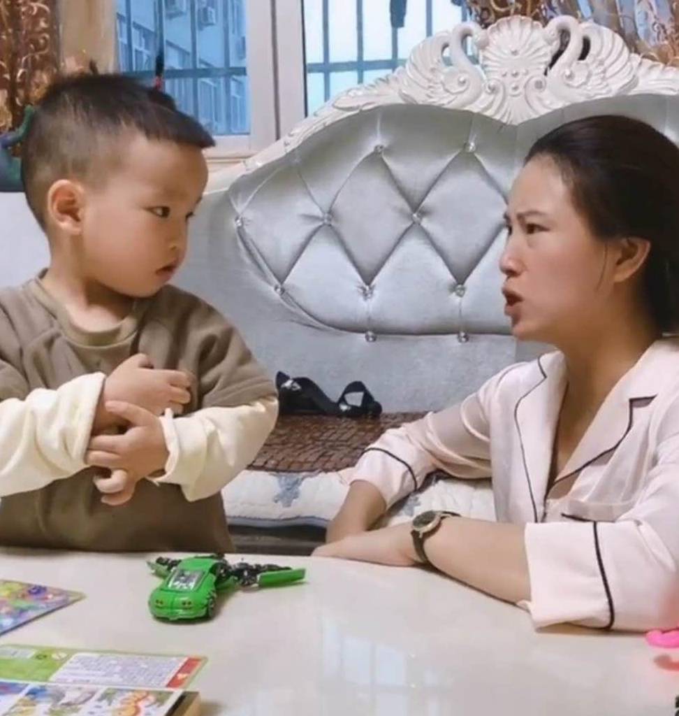 家长|10个孩子8个不敢在幼儿园大便，真正原因竟是这个！网友：太真实