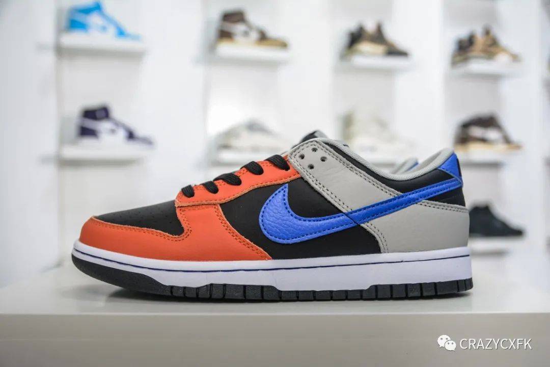 蓝灰 NBA纽约尼克斯队联名耐克 Nike Dunk EMB 75th Anniversary 橙蓝灰运动鞋