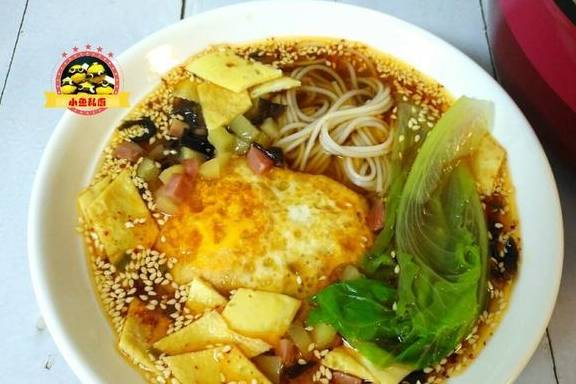 做法|天冷了，这早餐多做给孩子吃，酸爽开胃又营养，一碗下肚，超满足