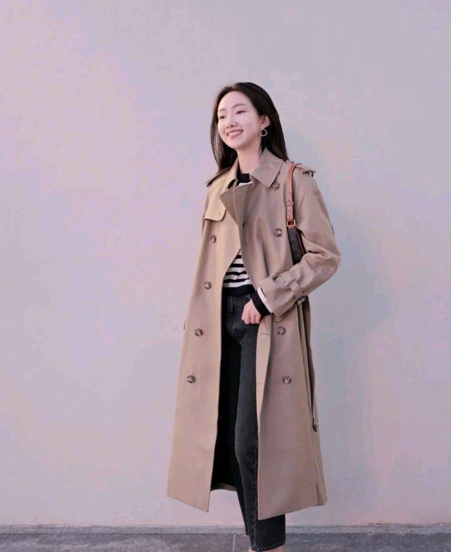 设计 秋季穿搭需要一件合适的外套,只要穿对了,高级感满满