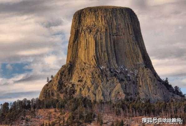 世界上最难攀的天然攀岩场，这座塔和它的名字一样极为诡异和可怕