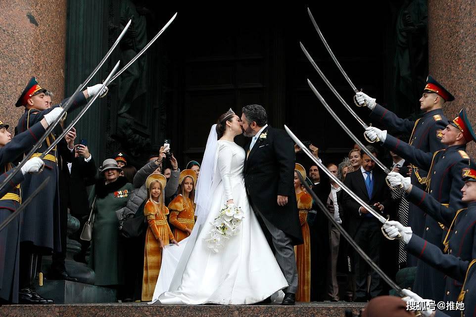 原创俄罗斯皇室百年大婚欧洲没落王室聚集沙皇后裔梦想重建辉煌