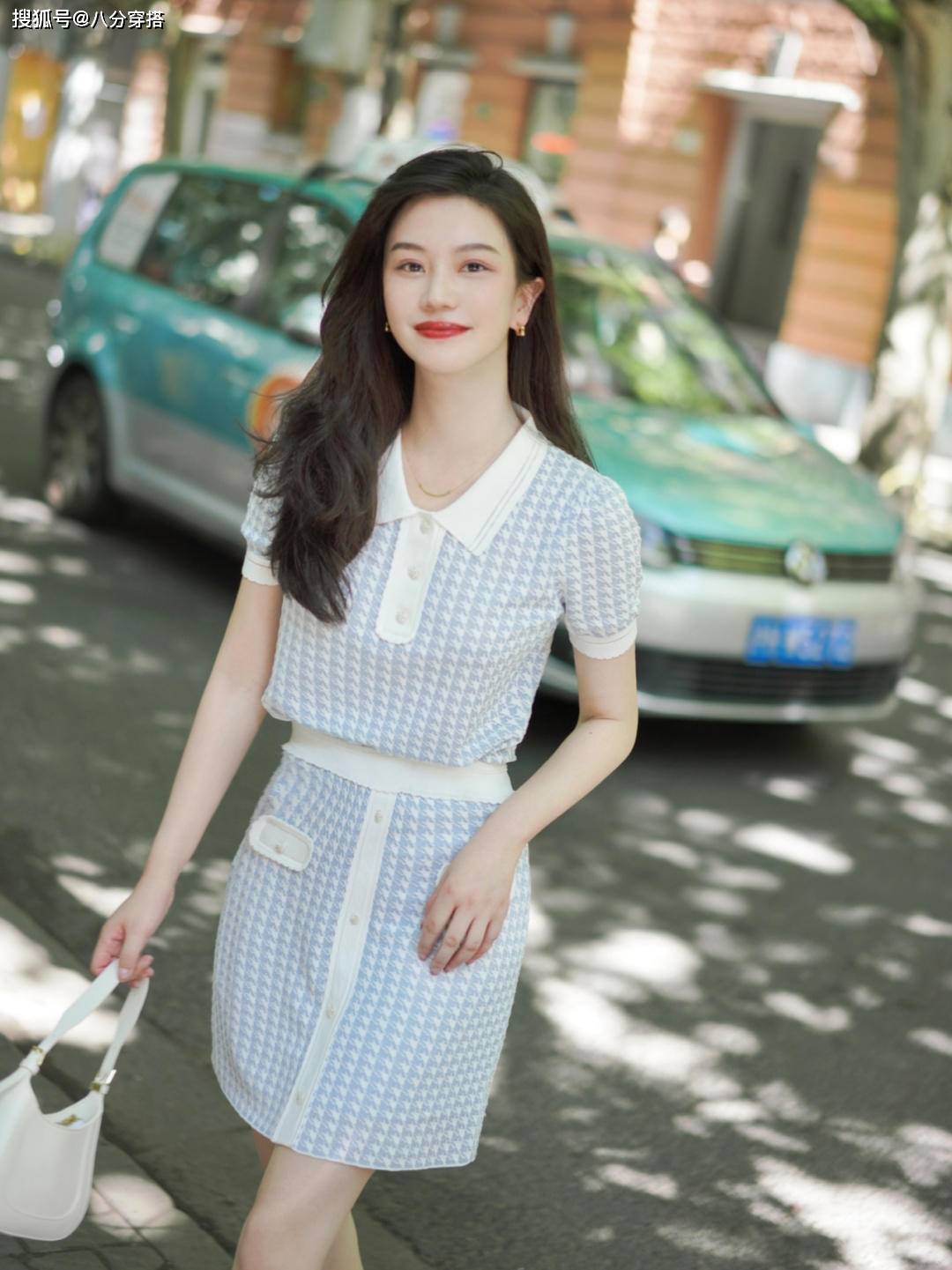 套装 秋天拒绝“大妈式穿搭”,借鉴几个套装选款技巧,让你美出新高度