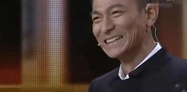 友情|刘德华喊话吴京,愿意友情出演《战狼3》,吴京4字回复让人意外!