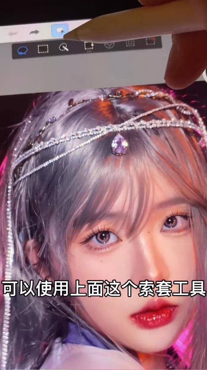 音分从呆瓜素颜到美漫小野猫，堪称徒手整形的抖音换头博主？