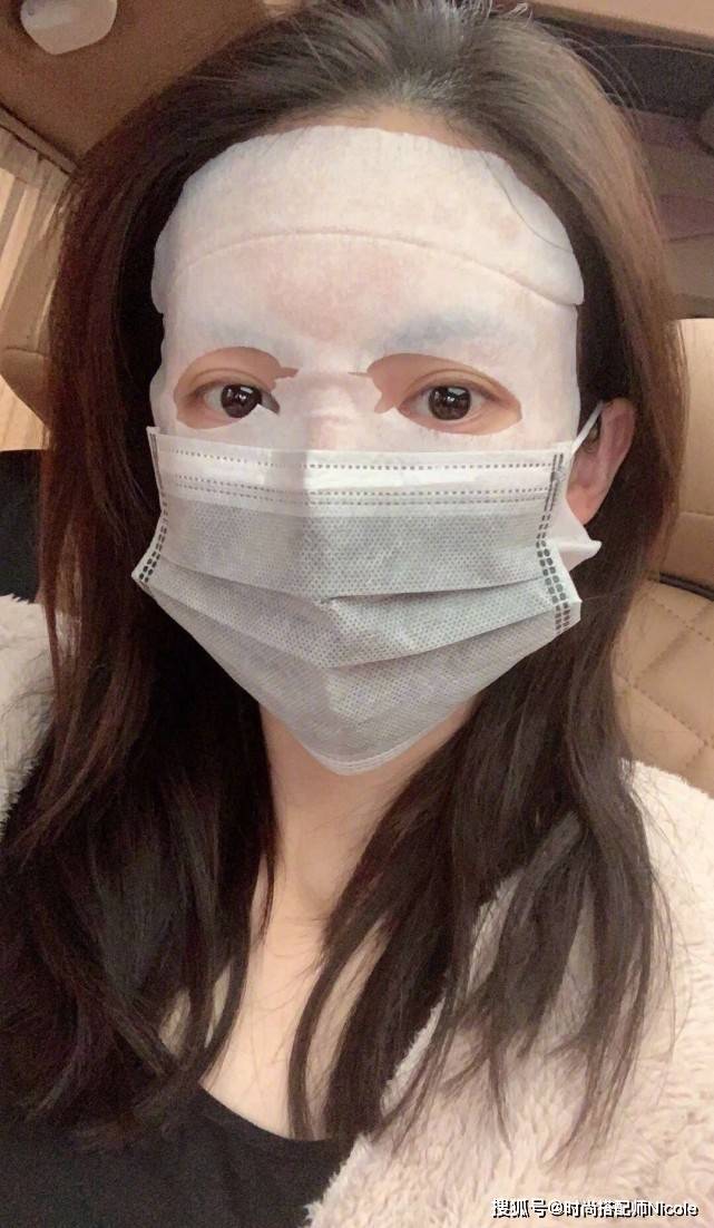 Nicole金晨“跳舞”又美上热搜！皮肤白到反光，大方分享自制“护肤法”