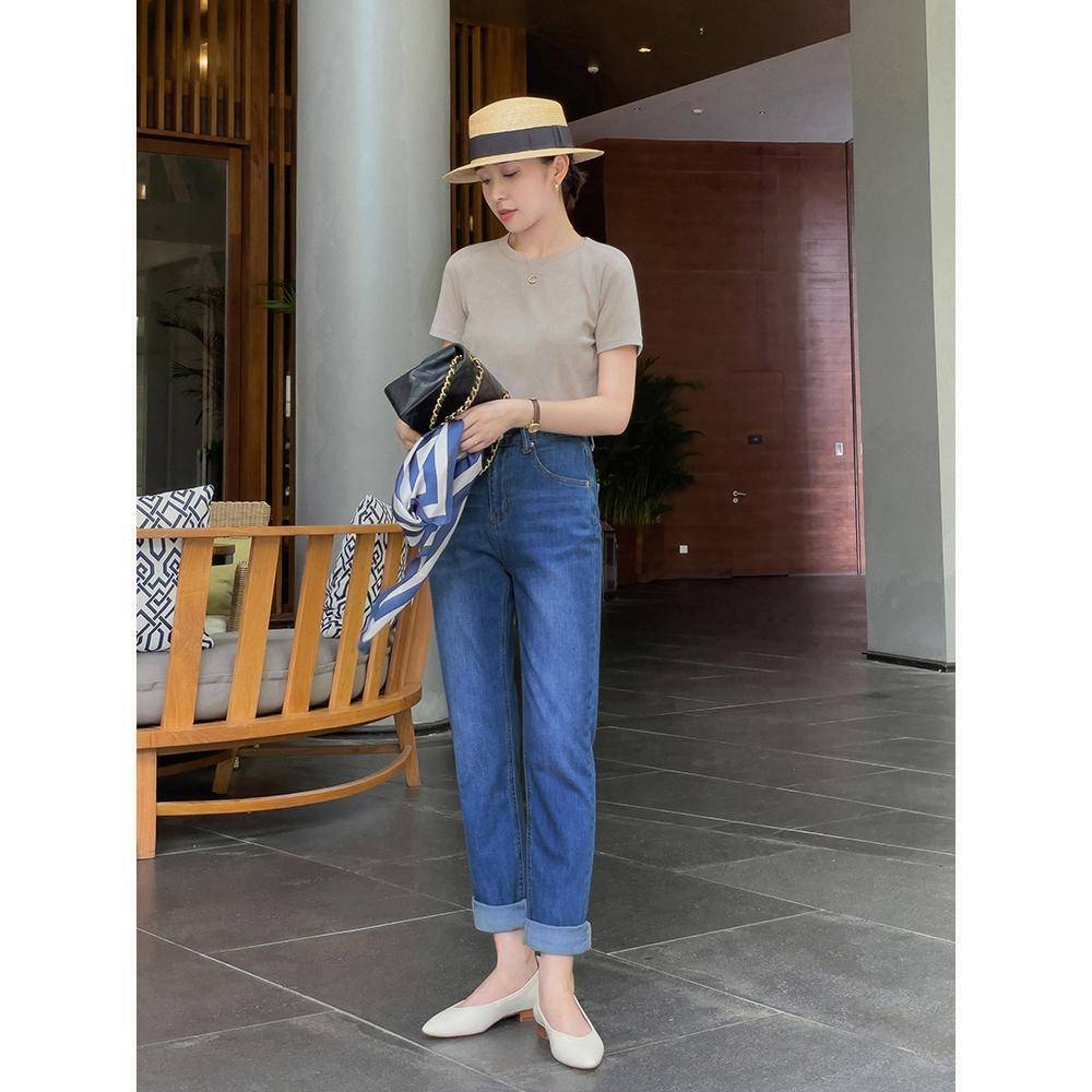 适用性 牛仔裤怎么搭配才时髦？搭配西服和衬衫，让你美出新高度，超漂亮