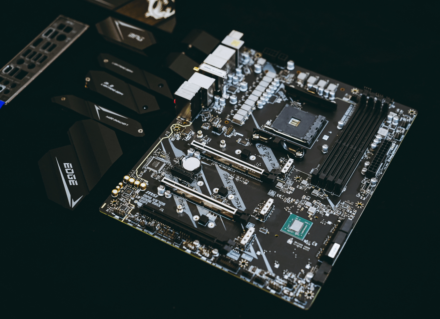 去掉风扇也叫升级版微星mpgx570sedgemaxwifi主板图赏