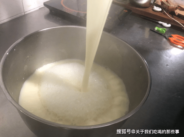 成本|早餐吃啥？教你自制豆腐脑，成本1块钱，不用早起，比买的更好吃