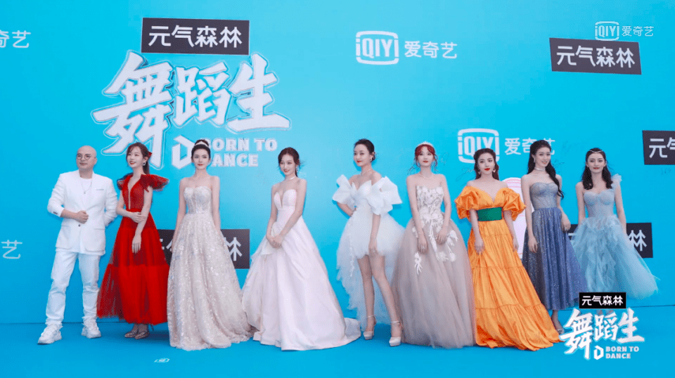 西西|《舞蹈生》首映会短片即将上映 佟丽娅观影频频感动落泪