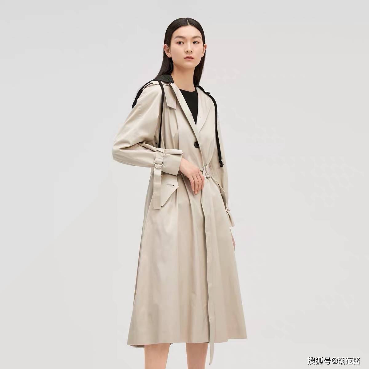 职场 初秋值得照搬的穿搭模板,OVV了解一下