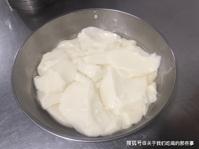 成本|早餐吃啥？教你自制豆腐脑，成本1块钱，不用早起，比买的更好吃