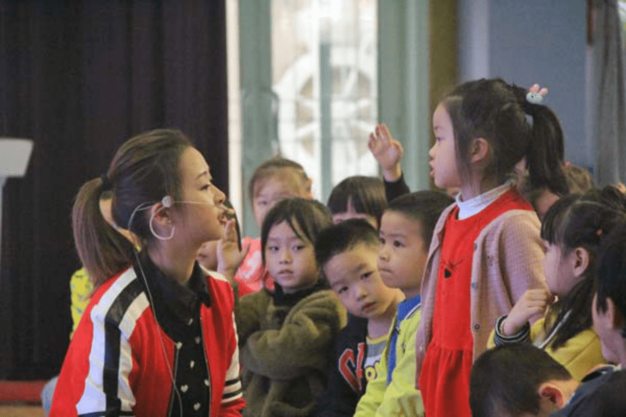 天价|杭州幼儿园“天价”工资单火了，同行老师直摇头，表示心里不平衡