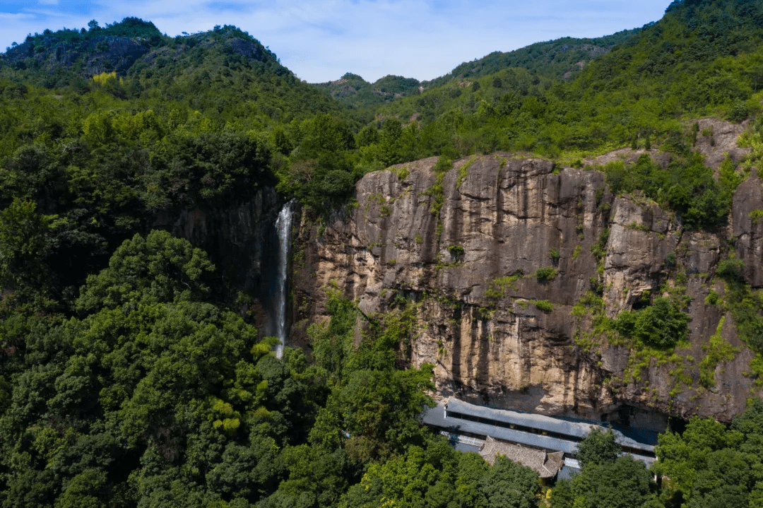 永康大山深处有条彩虹瀑布你来打卡了吗