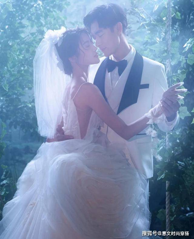 婚纱照怎么拍才能更好看,这几个姿势摆对就可以了_动作
